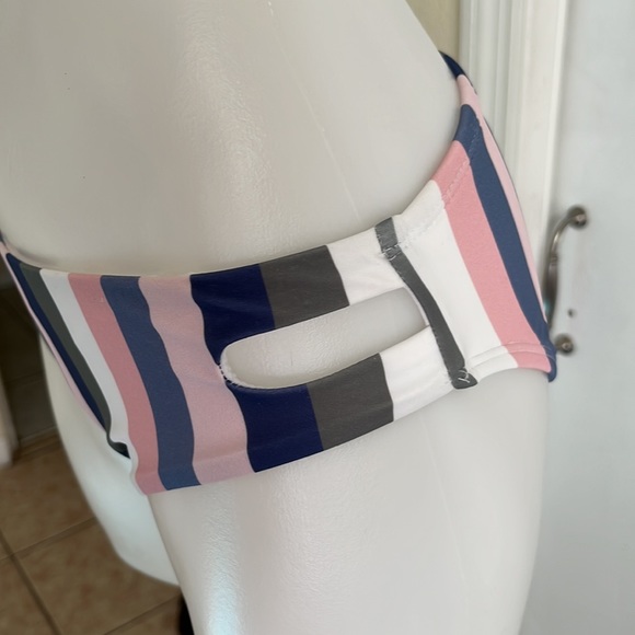 Raisins bikini, large - Picture 2 of 6